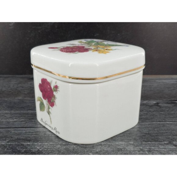 Vtg 1980s Germaine Monteil Galore Bath Powder 6.5 oz Porcelain Floral Box Japan - Picture 10 of 10